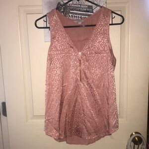Candie’s Size Medium Pink Leopard Shirt